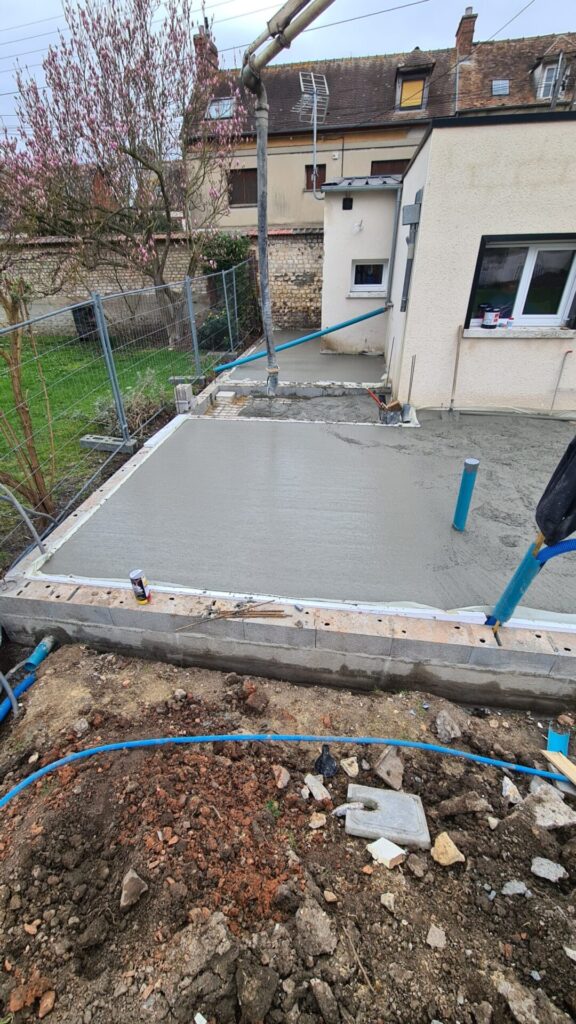 Photo avant le chantier de la nouvelle extension