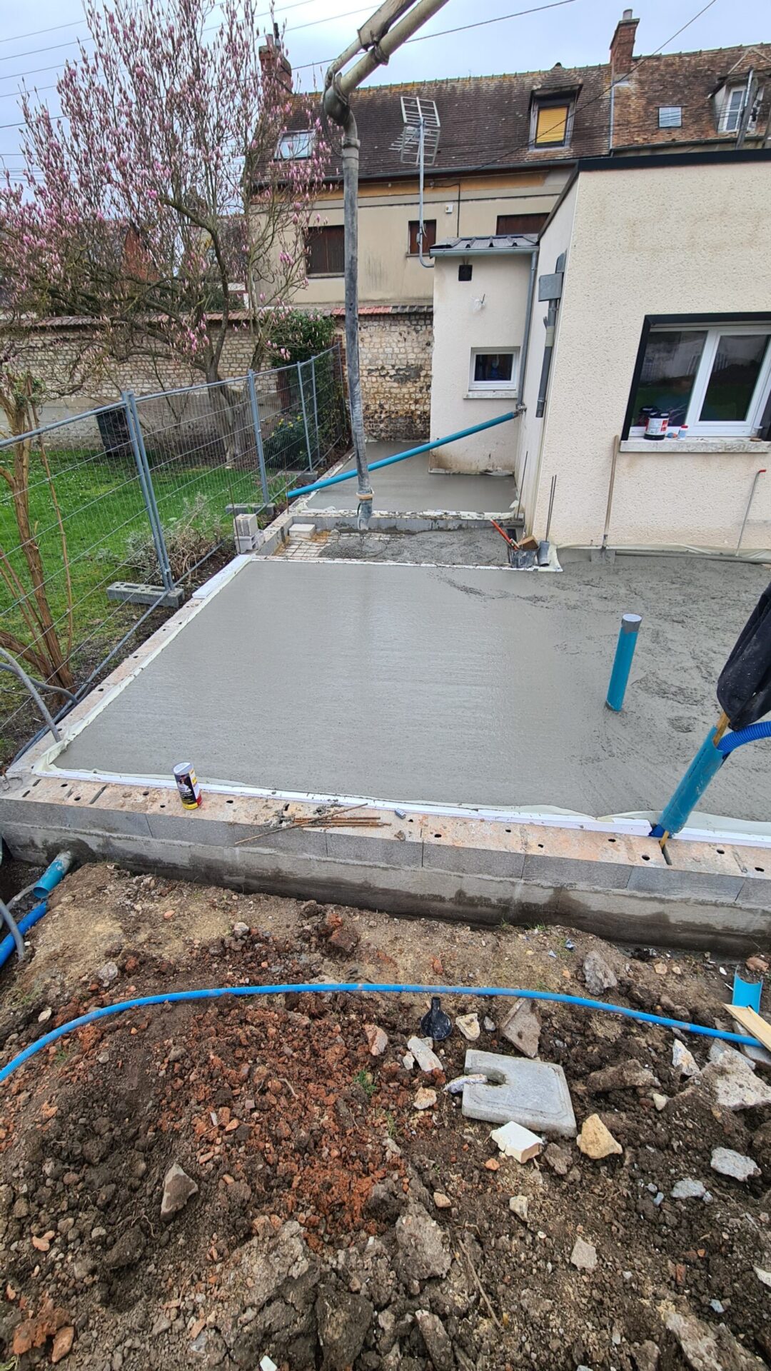 Photo avant le chantier de la nouvelle extension